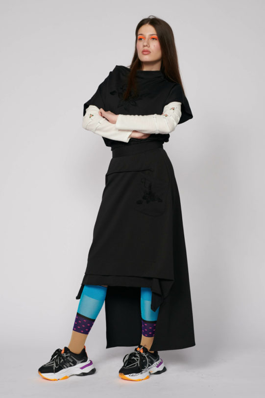 Skirt ILIA. Natural fabrics, original design, handmade embroidery