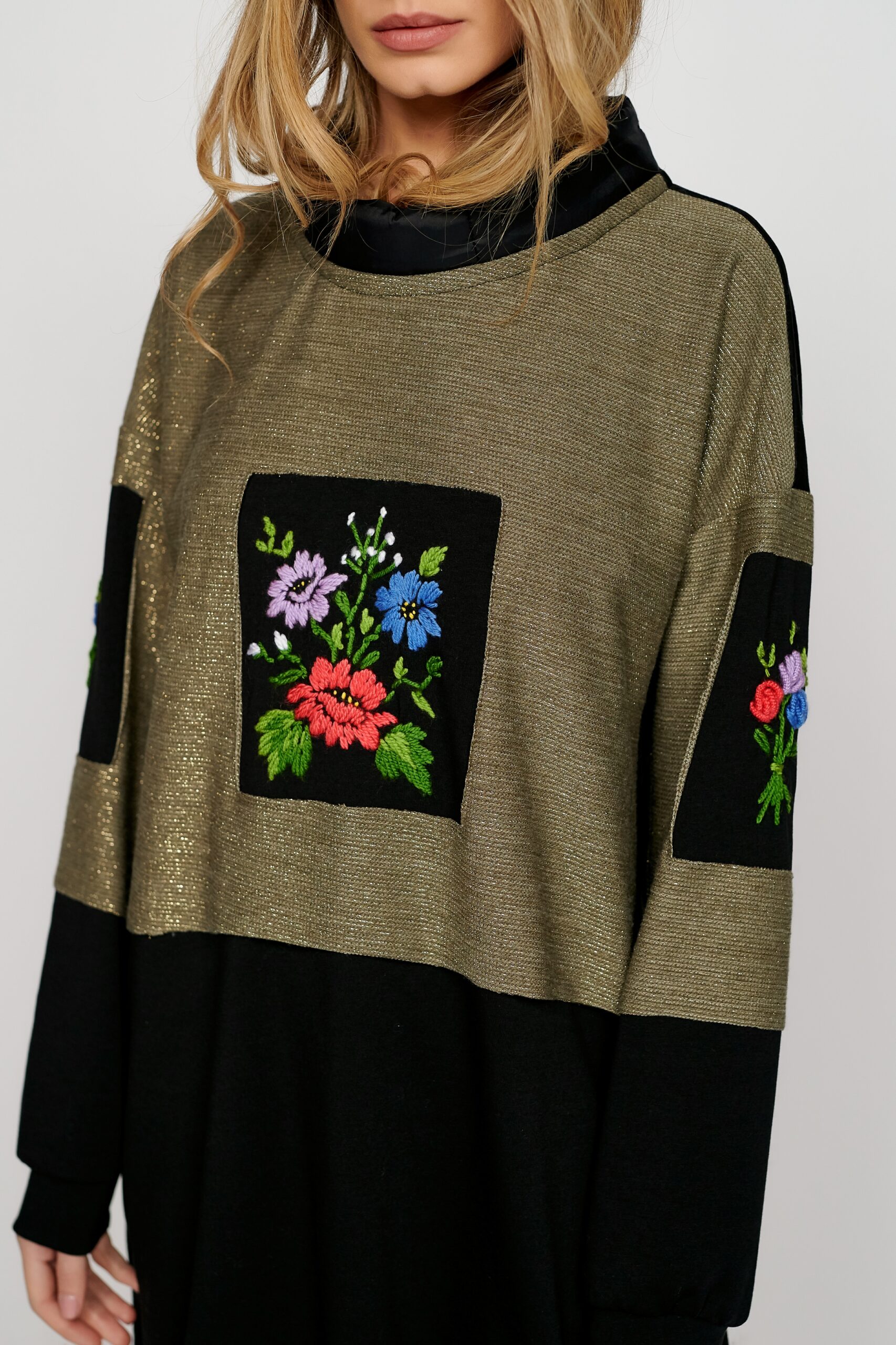 Dress ERMAN AU. Natural fabrics, original design, handmade embroidery