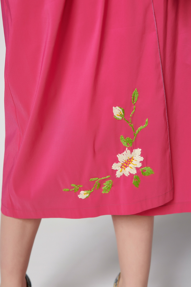 Dress MELIA. Natural fabrics, original design, handmade embroidery