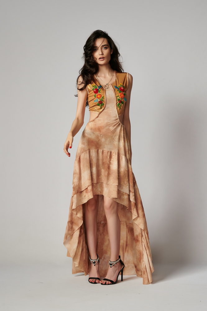 Dress CAROLA M. Natural fabrics, original design, handmade embroidery