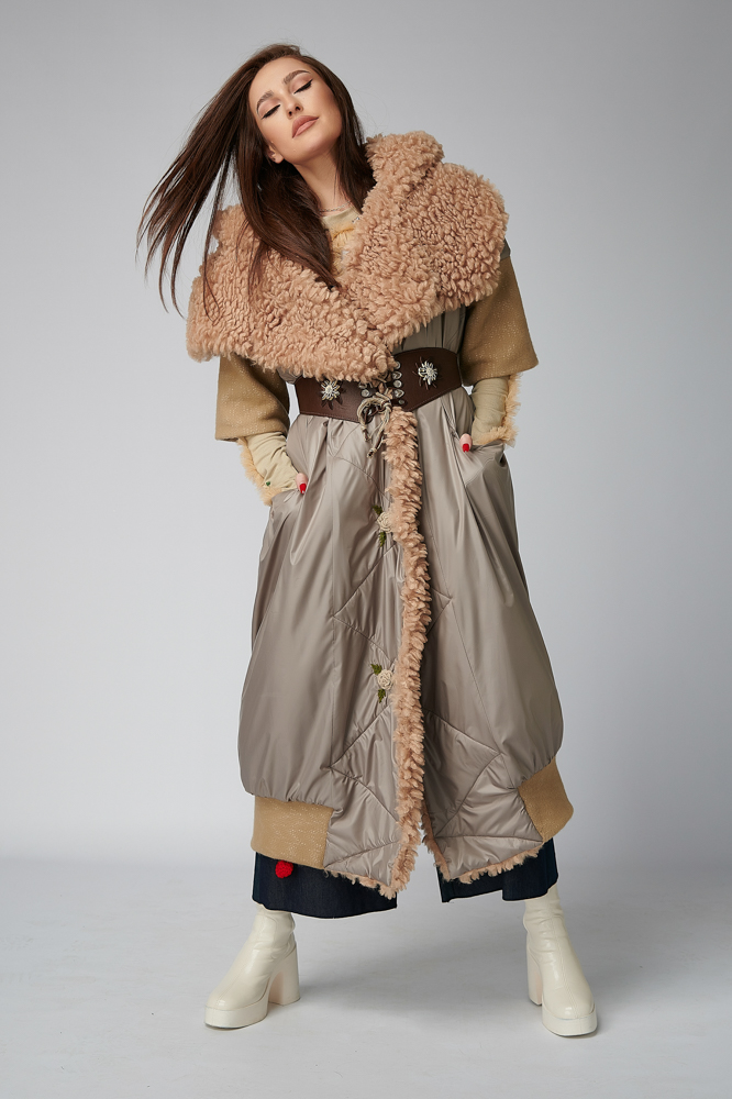 DOMA Overcoat. Natural fabrics, original design, handmade embroidery