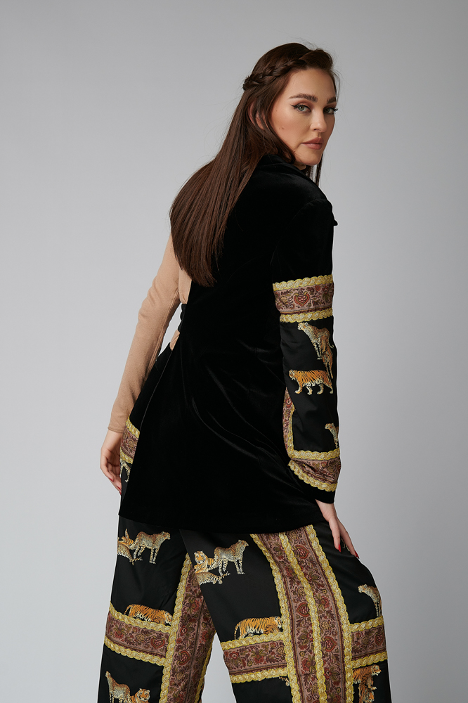 ALFA - Velvet Jacket. Natural fabrics, original design, handmade embroidery
