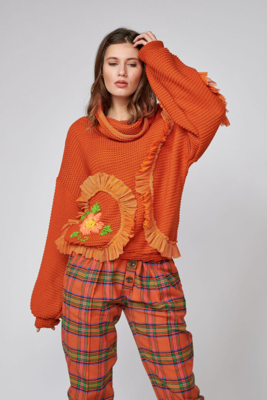 MIRAL Sweater. Natural fabrics, original design, handmade embroidery