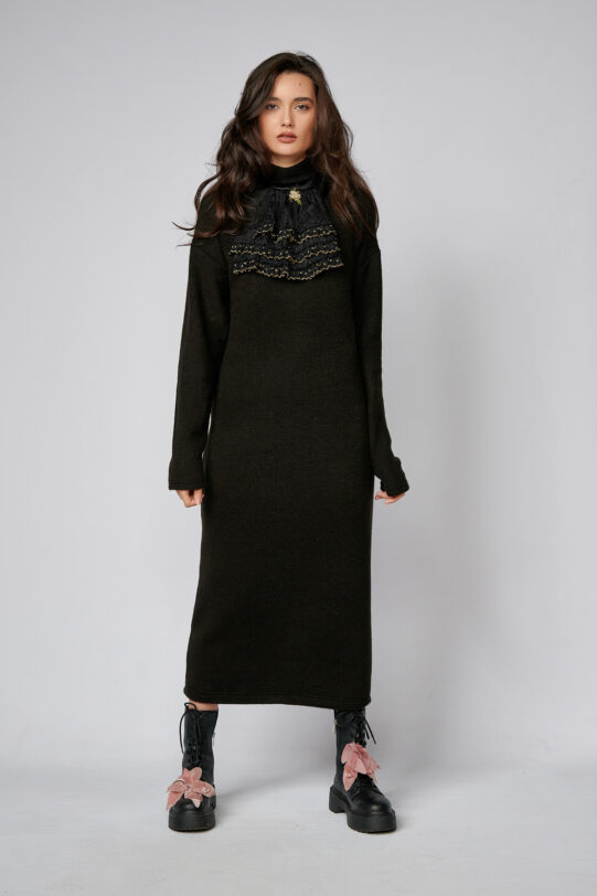 Alessia Dress. Natural fabrics, original design, handmade embroidery