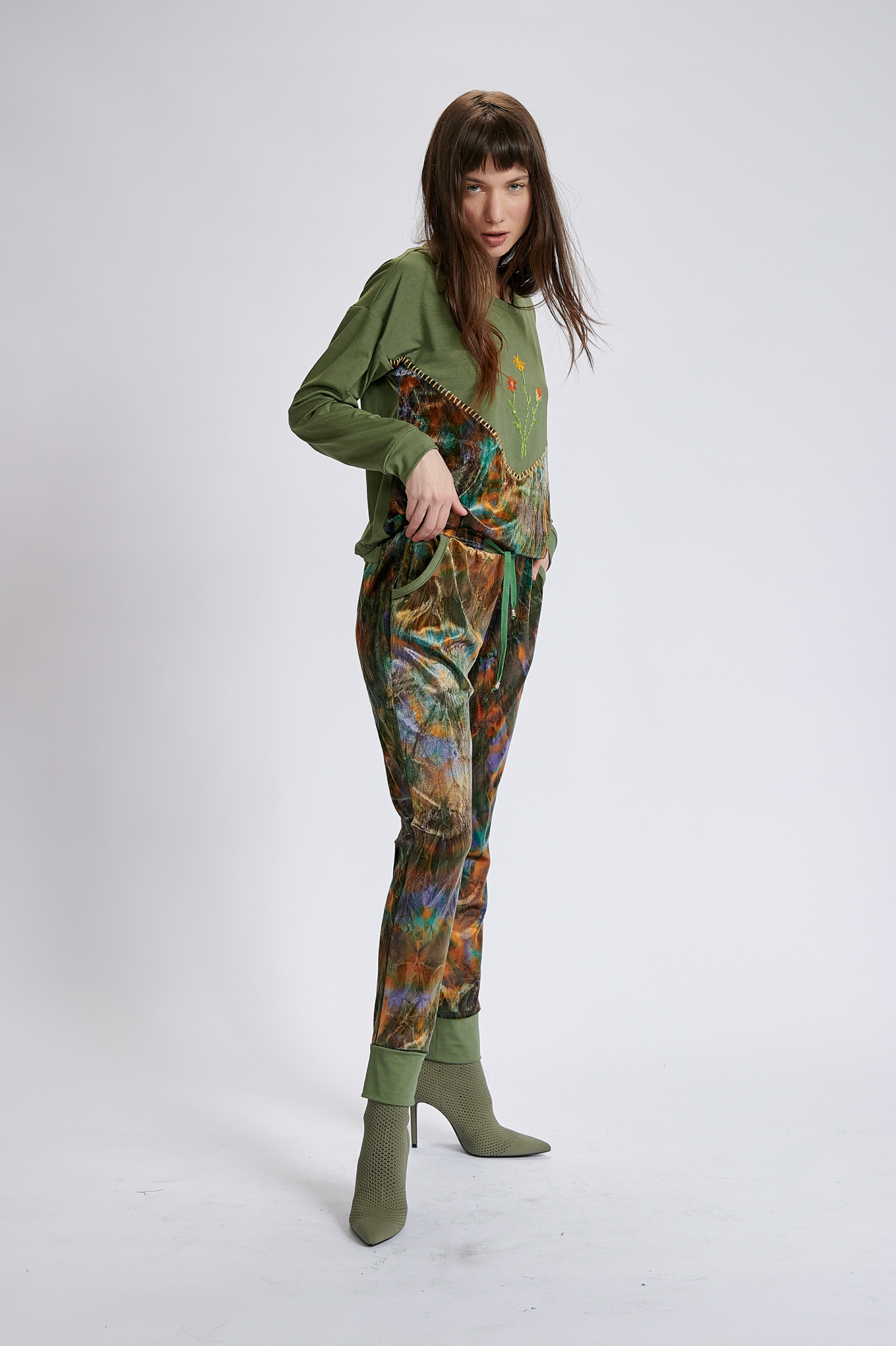 Pants Shay. Natural fabrics, original design, handmade embroidery