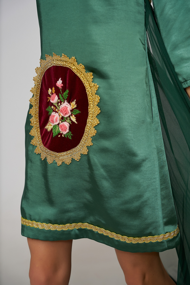Dress VANDY. Natural fabrics, original design, handmade embroidery