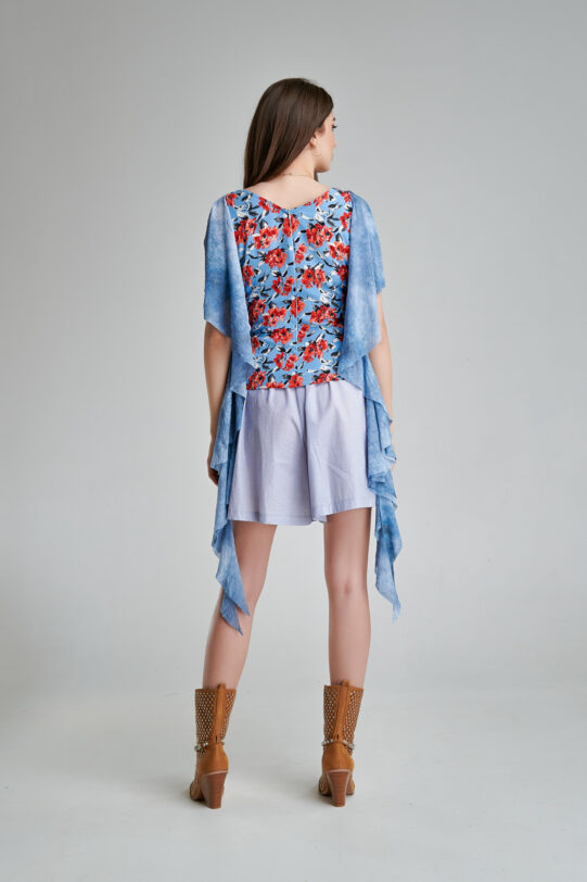 Bluza casual IVY albastra cu imprimeu floral. Materiale naturale, design unicat, cu broderie si aplicatii handmade