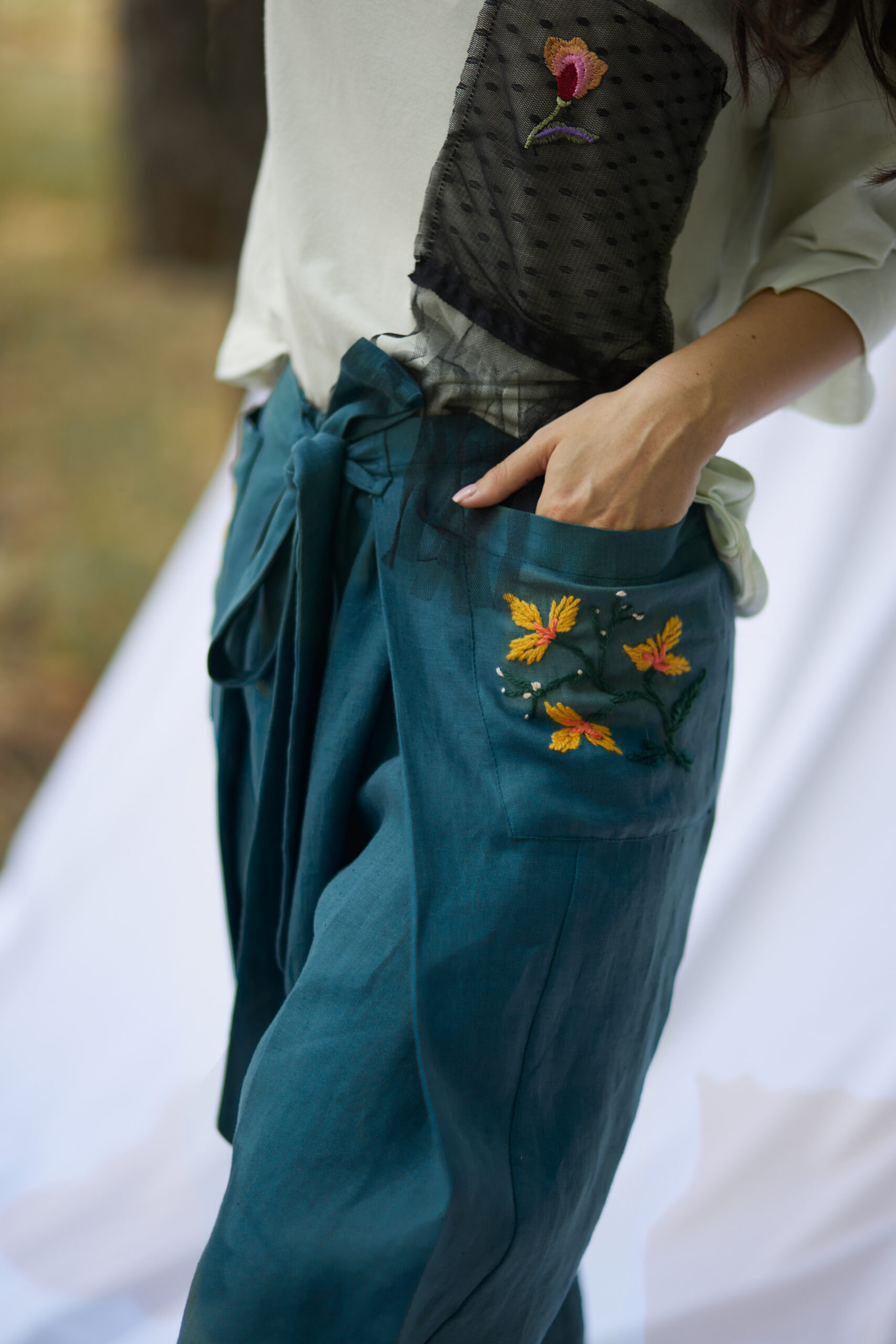 Poplin DIDO pants with a slightly loose fit (Copy). Natural fabrics, original design, handmade embroidery