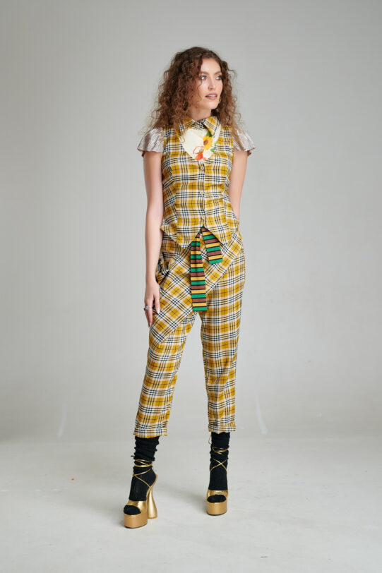 Pantalon ADAN din viscoza cu imprimeu carouri galbene. Materiale naturale, design unicat, cu broderie si aplicatii handmade