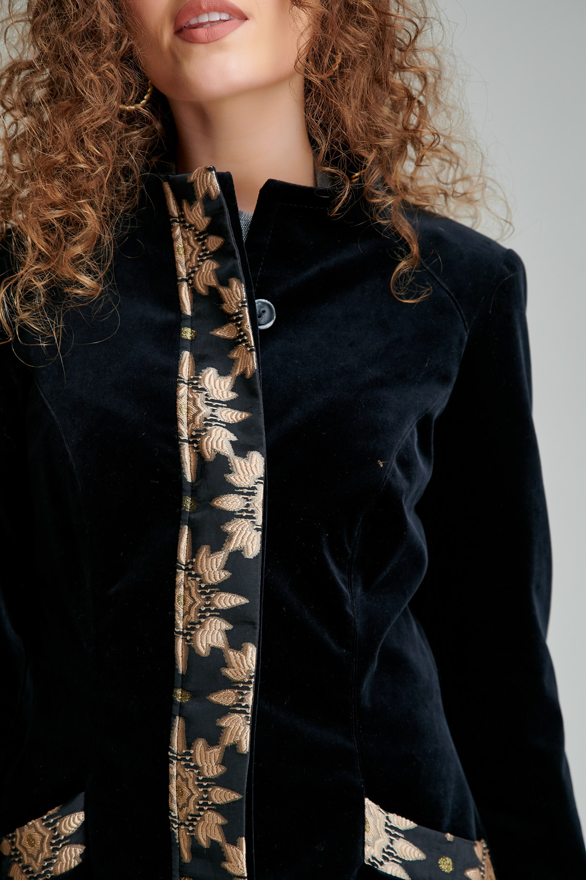 CELIN elegant black velvet overcoat. Natural fabrics, original design, handmade embroidery