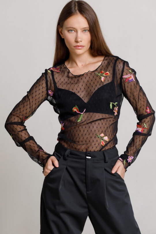 XIRA blouse in tulle with polka dots and floral embroidery. Natural fabrics, original design, handmade embroidery