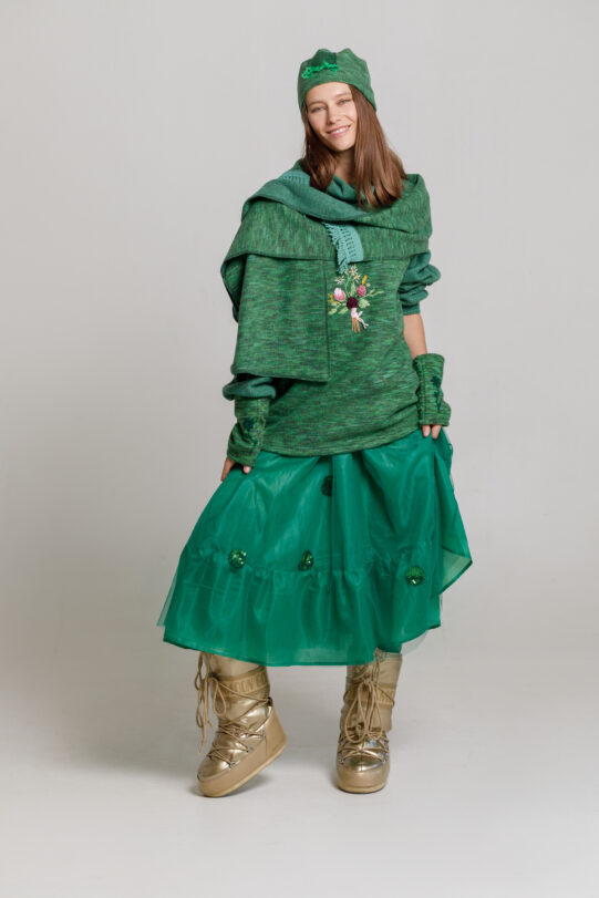 SKIRT AURORA casual green tulle, with sequin circles. Natural fabrics, original design, handmade embroidery