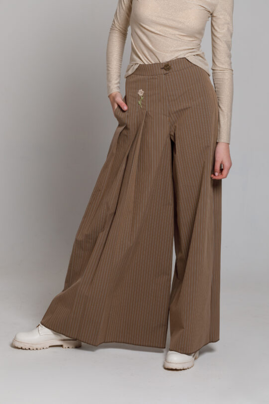 Brown AUGUSTIN trousers with wide cut. Natural fabrics, original design, handmade embroidery