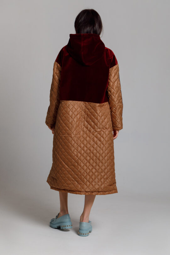 NORELLE quilted overcoat with hood. Natural fabrics, original design, handmade embroidery