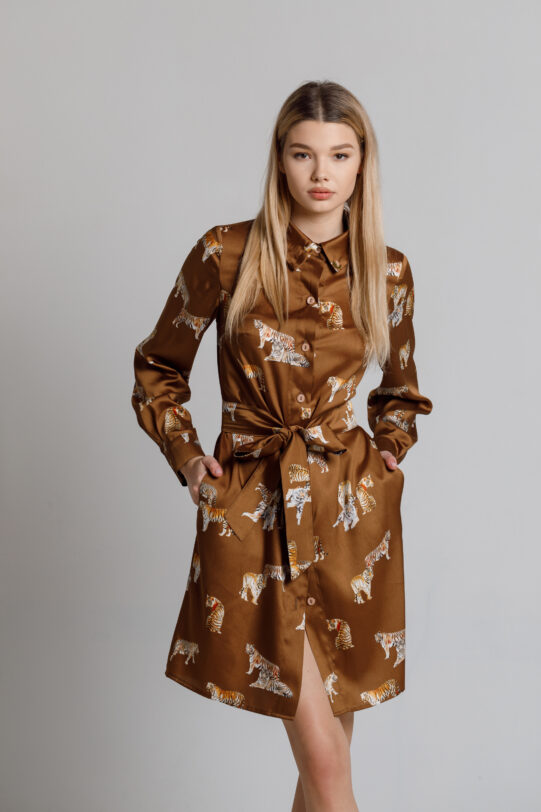Brown capri dress/shirt with print. Natural fabrics, original design, handmade embroidery