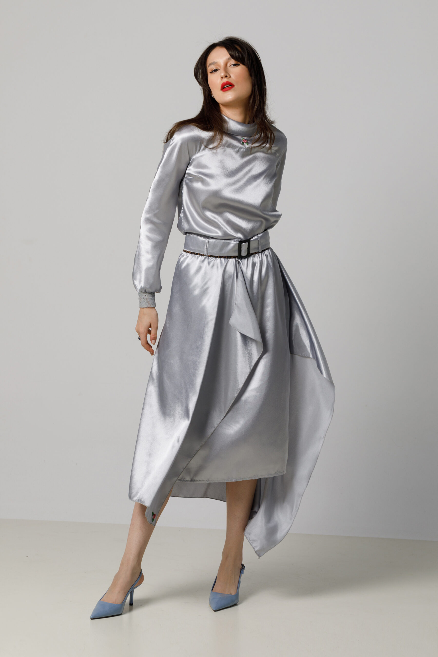 BETH casual silver satin skirt. Natural fabrics, original design, handmade embroidery
