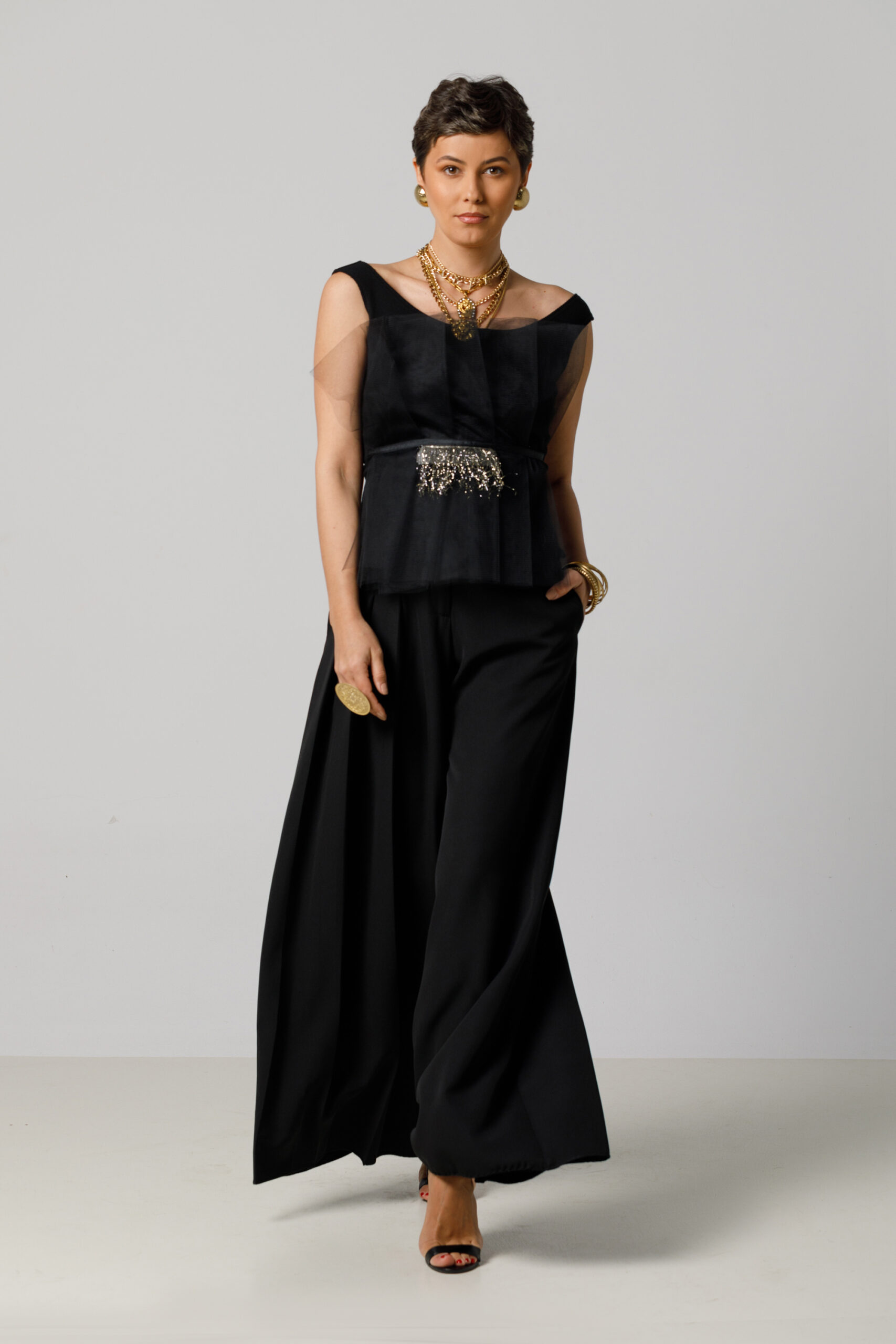 AUGUSTIN  Elegant black trousers with pleats. Natural fabrics, original design, handmade embroidery