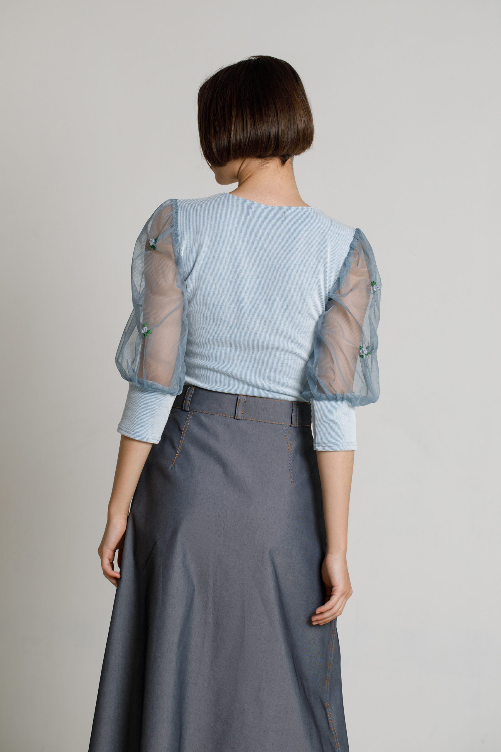 VAS casual blue blouse with tulle sleeves. Natural fabrics, original design, handmade embroidery