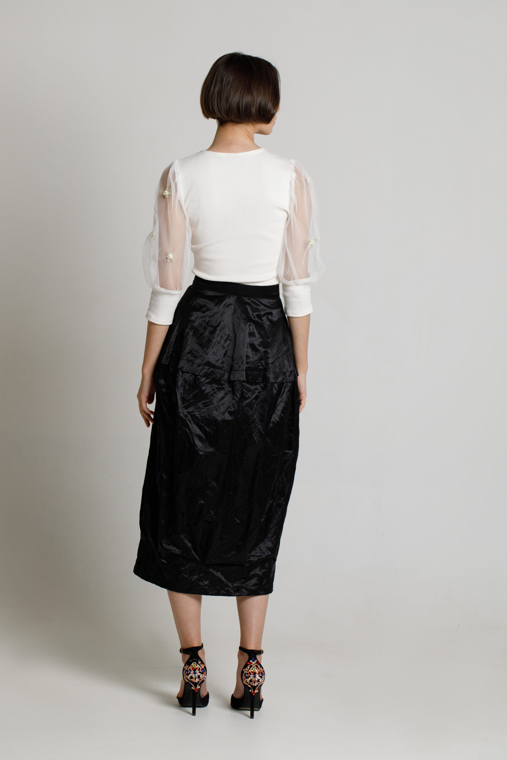 ANNE casual black taffeta skirt with buttons. Natural fabrics, original design, handmade embroidery
