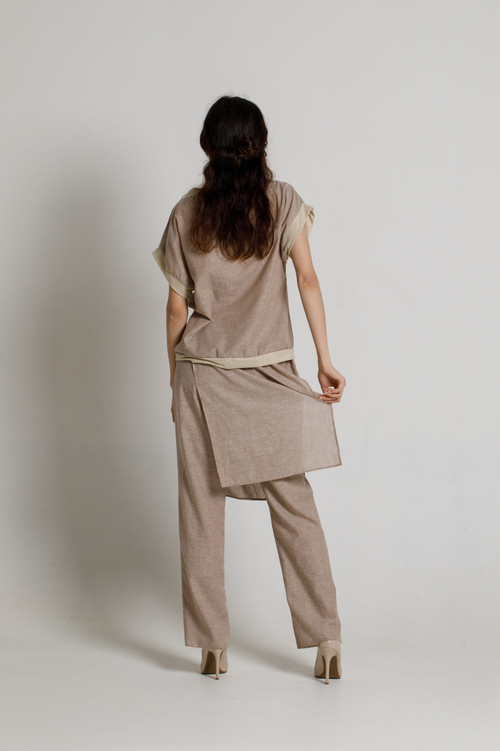 Pantalon LEY casual din poplin si plasa. Materiale naturale, design unicat, cu broderie si aplicatii handmade