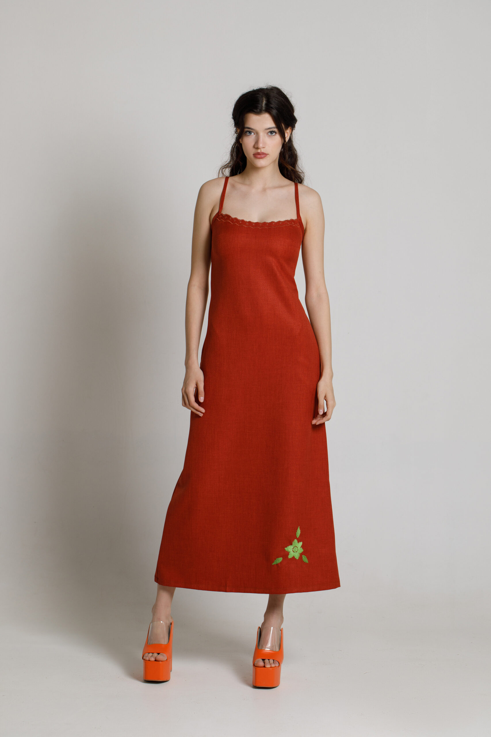 LOUISIANA Casual dress made of brick red linen material. Natural fabrics, original design, handmade embroidery