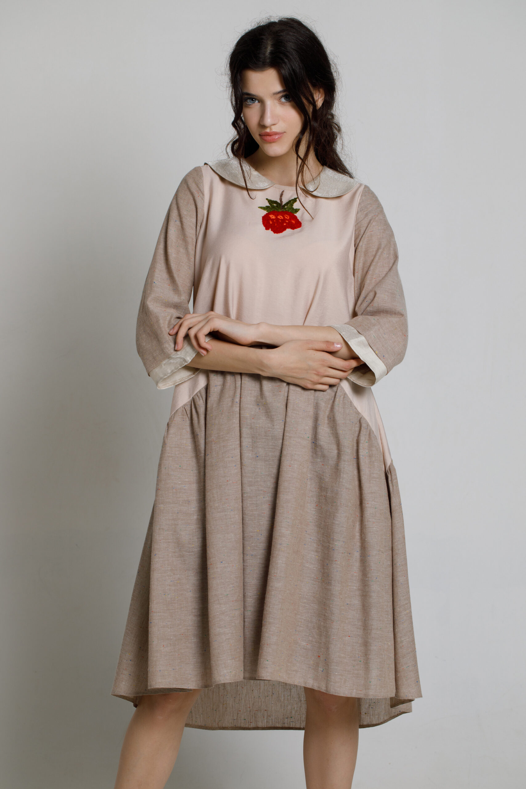 MELINA dress with round collar and embroidery. Natural fabrics, original design, handmade embroidery