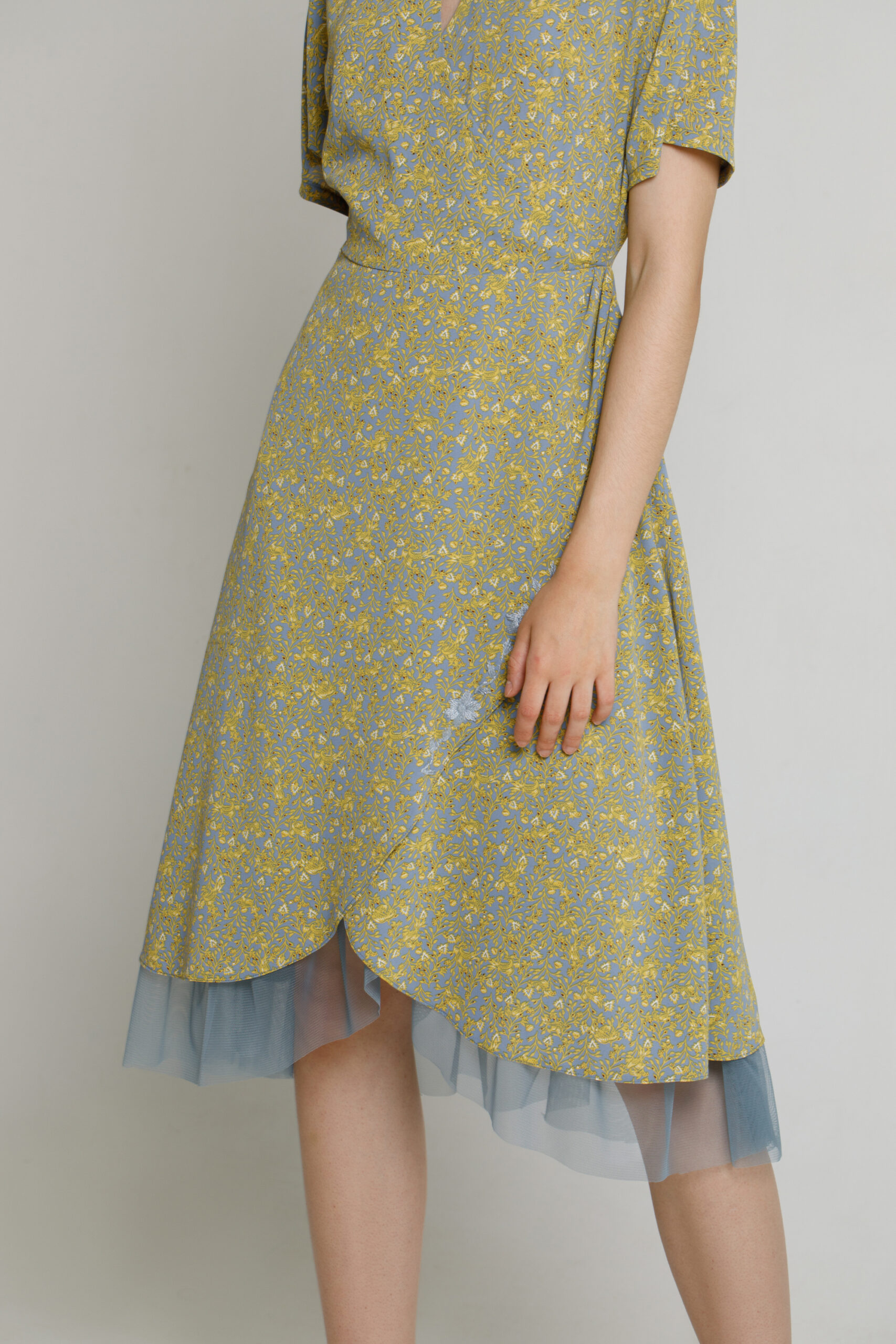 TASIA casual dress with ruffle in blue tulle. Natural fabrics, original design, handmade embroidery