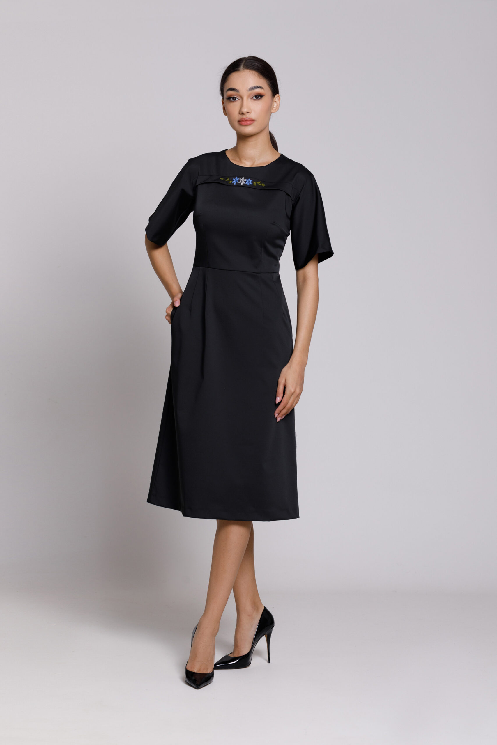 DARLA Elegant black dress with floral embroidery. Natural fabrics, original design, handmade embroidery