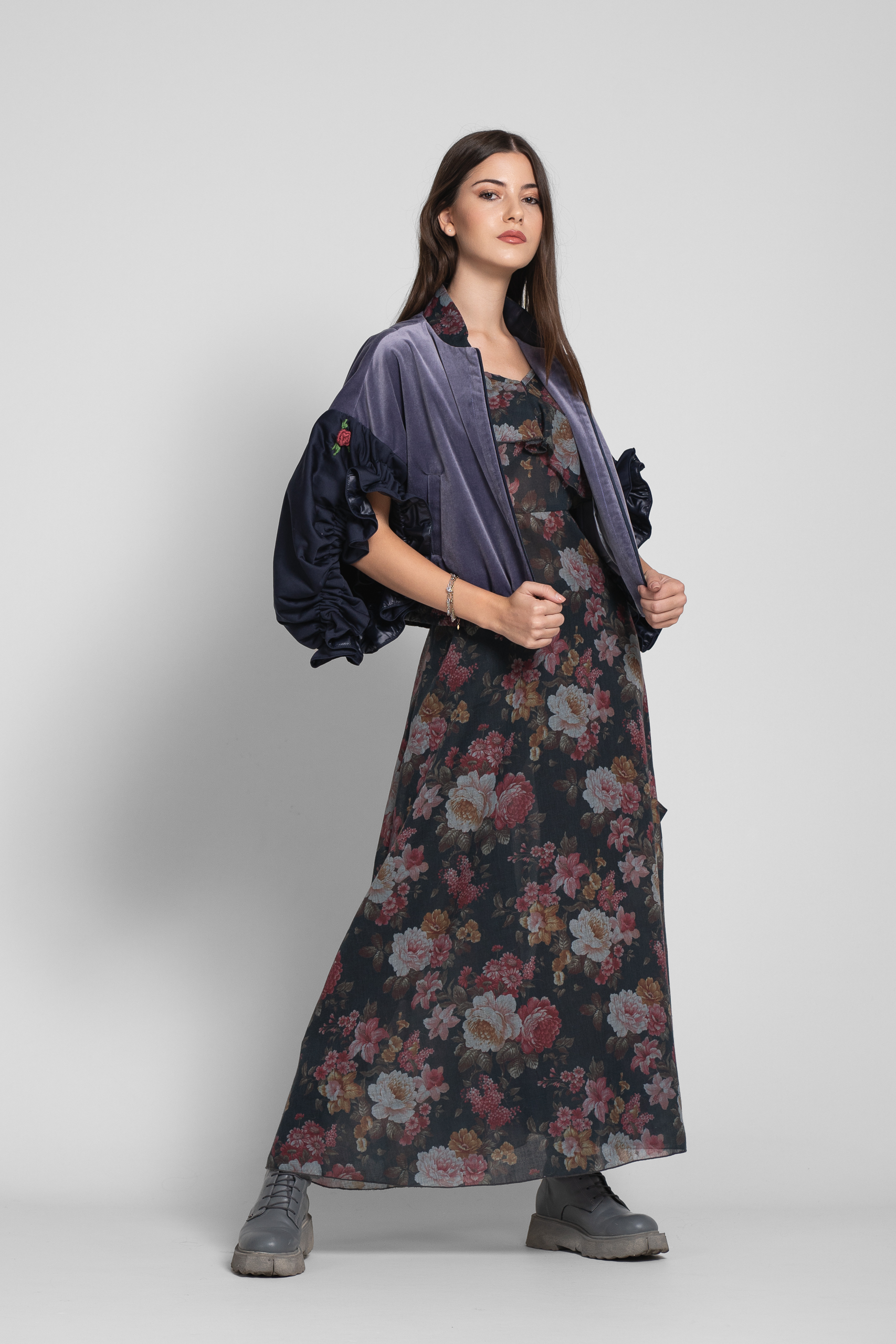 TAO JACKET Casual purple velvet. Natural fabrics, original design, handmade embroidery