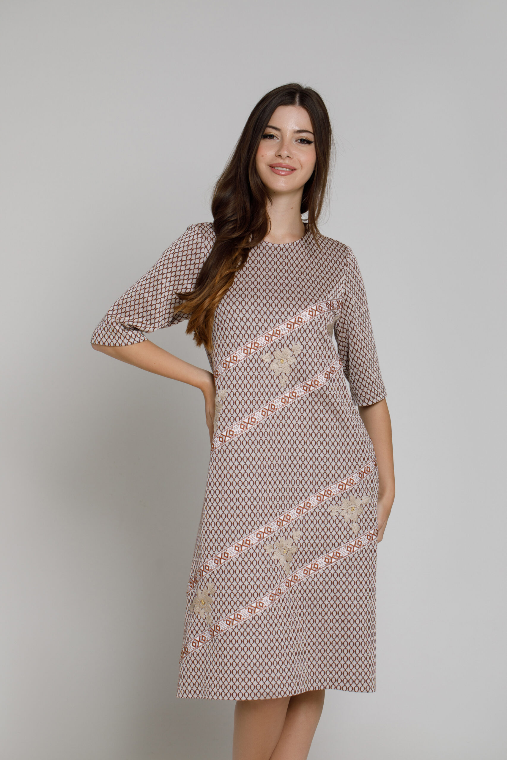 ARELLA BEIGE dress with geometric print. Natural fabrics, original design, handmade embroidery