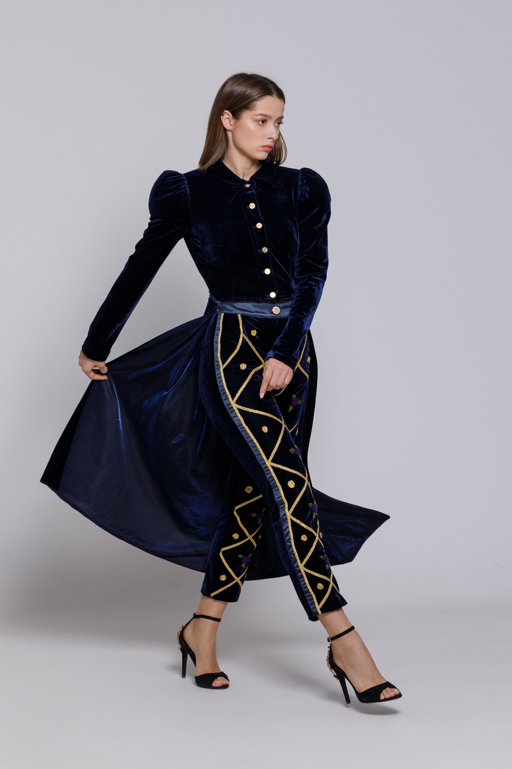 KENZADA navy blue velvet jacket with detachable train. Natural fabrics, original design, handmade embroidery