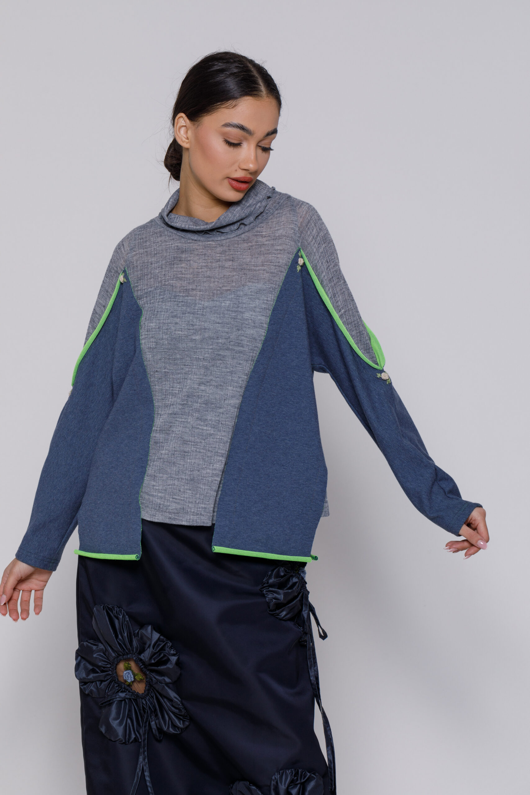 Gray ELY sweater with applied sleeve. Natural fabrics, original design, handmade embroidery
