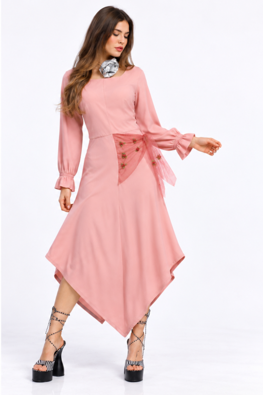 Rochie MATHILDE HARRIS roz pudrat cu esarfa. Materiale naturale, design unicat, cu broderie si aplicatii handmade
