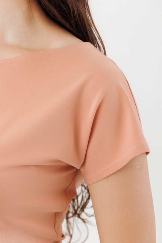 Bluza MATHILDE ROZINA  somon pastel cu aplicatie de tul gri. Materiale naturale, design unicat, cu broderie si aplicatii handmade