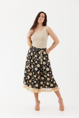 Camasa Ilaria cu guler tunica. Materiale naturale, design unicat, cu broderie si aplicatii handmade