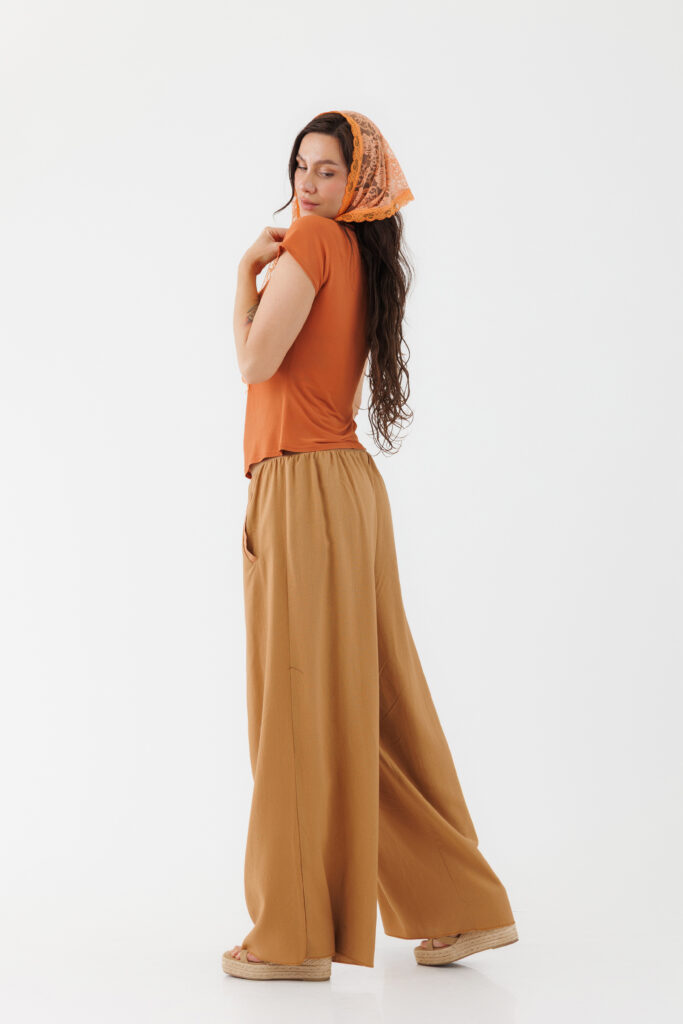 Pantalon MATHILDE ALICE aramiu din in. Materiale naturale, design unicat, cu broderie si aplicatii handmade