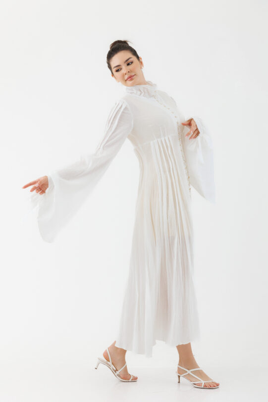 Rochie MATHILDE ZAIRA alba din panza topita. Materiale naturale, design unicat, cu broderie si aplicatii handmade