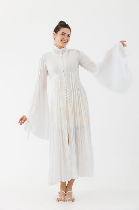 Rochie MATHILDE ZAIRA alba din panza topita. Materiale naturale, design unicat, cu broderie si aplicatii handmade