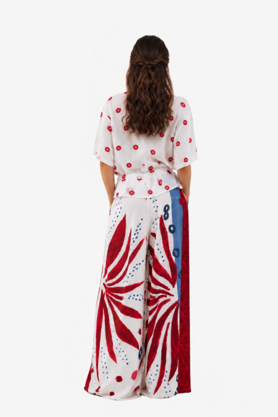 Pantalon AGUSTIN cu print rosu si albastru. Materiale naturale, design unicat, cu broderie si aplicatii handmade