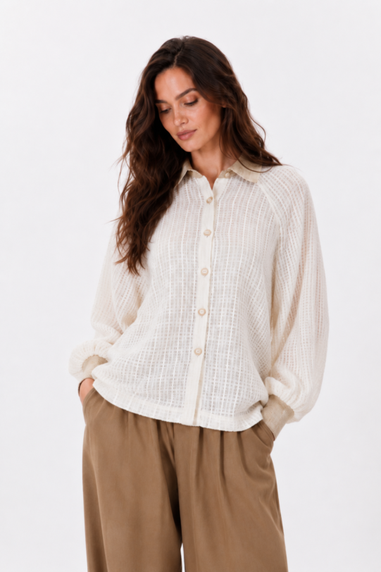 Camasa MATHILDE MARINA crem din poplin si dantela. Materiale naturale, design unicat, cu broderie si aplicatii handmade