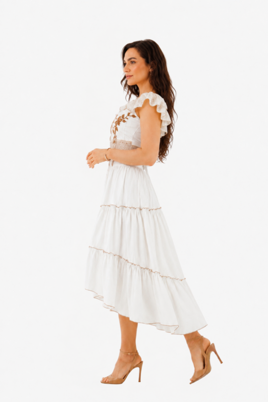 Rochie MATHILDE VALY alba din viscoza. Materiale naturale, design unicat, cu broderie si aplicatii handmade