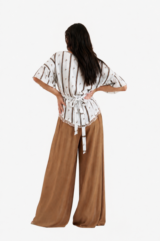 Bluza MATHILDE ZETA alba din viscoza cu dungi kaki. Natural fabrics, original design, handmade embroidery