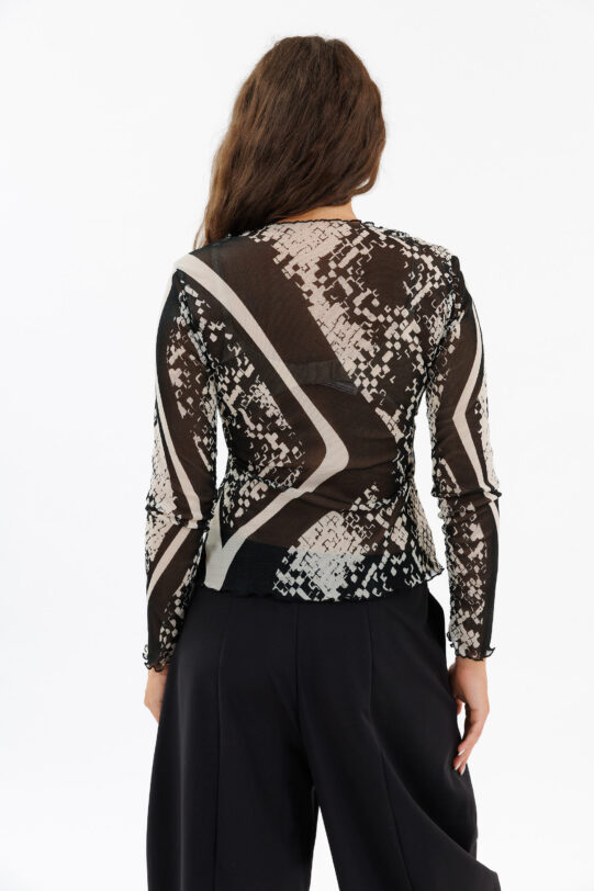 Bluza MATHILDE XENIA alb-negru din tul. Materiale naturale, design unicat, cu broderie si aplicatii handmade