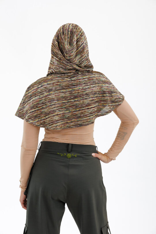 Capa MATHILDE CASSIE cu gluga din tricot kaki. Materiale naturale, design unicat, cu broderie si aplicatii handmade