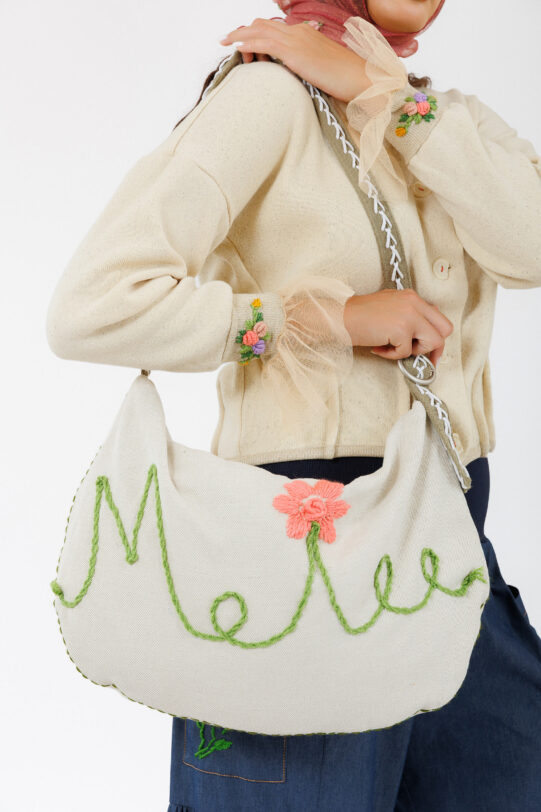 Geanta MATHILDE din in crem cu broderie. Materiale naturale, design unicat, cu broderie si aplicatii handmade