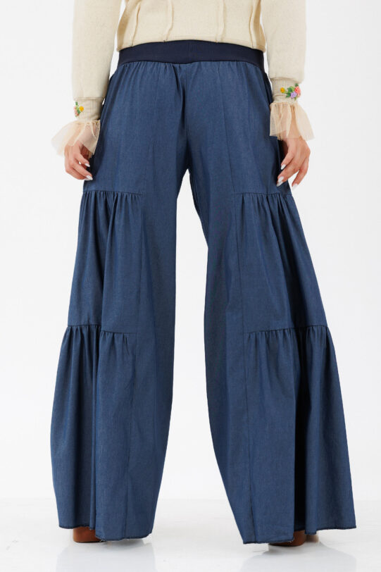 Pantalon MATHILDE ABEL din blug cu buzunare. Materiale naturale, design unicat, cu broderie si aplicatii handmade