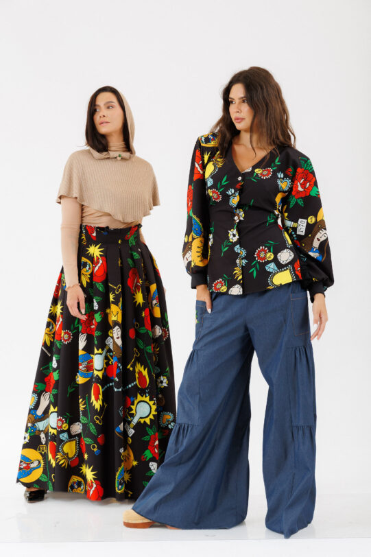 Pantalon MATHILDE ABEL din blug cu buzunare. Materiale naturale, design unicat, cu broderie si aplicatii handmade