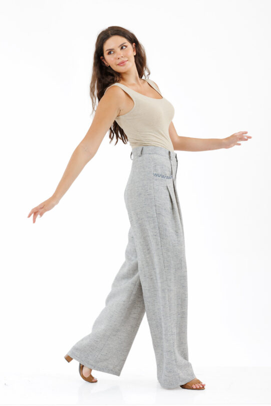 Pantalon MATHILDE BONNI gri din stofa cu buzunare. Materiale naturale, design unicat, cu broderie si aplicatii handmade