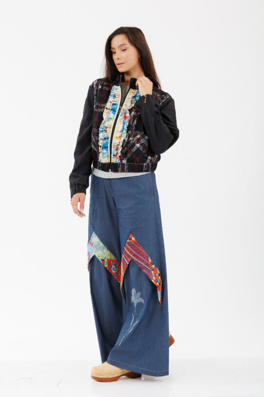 Pantalon MATHILDE CARSON din blug cu insertie din brocard. Materiale naturale, design unicat, cu broderie si aplicatii handmade