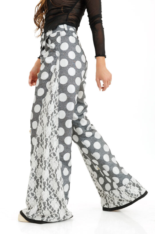 Pantalon MATHILDE LUG cu buline si clin din dantela. Materiale naturale, design unicat, cu broderie si aplicatii handmade